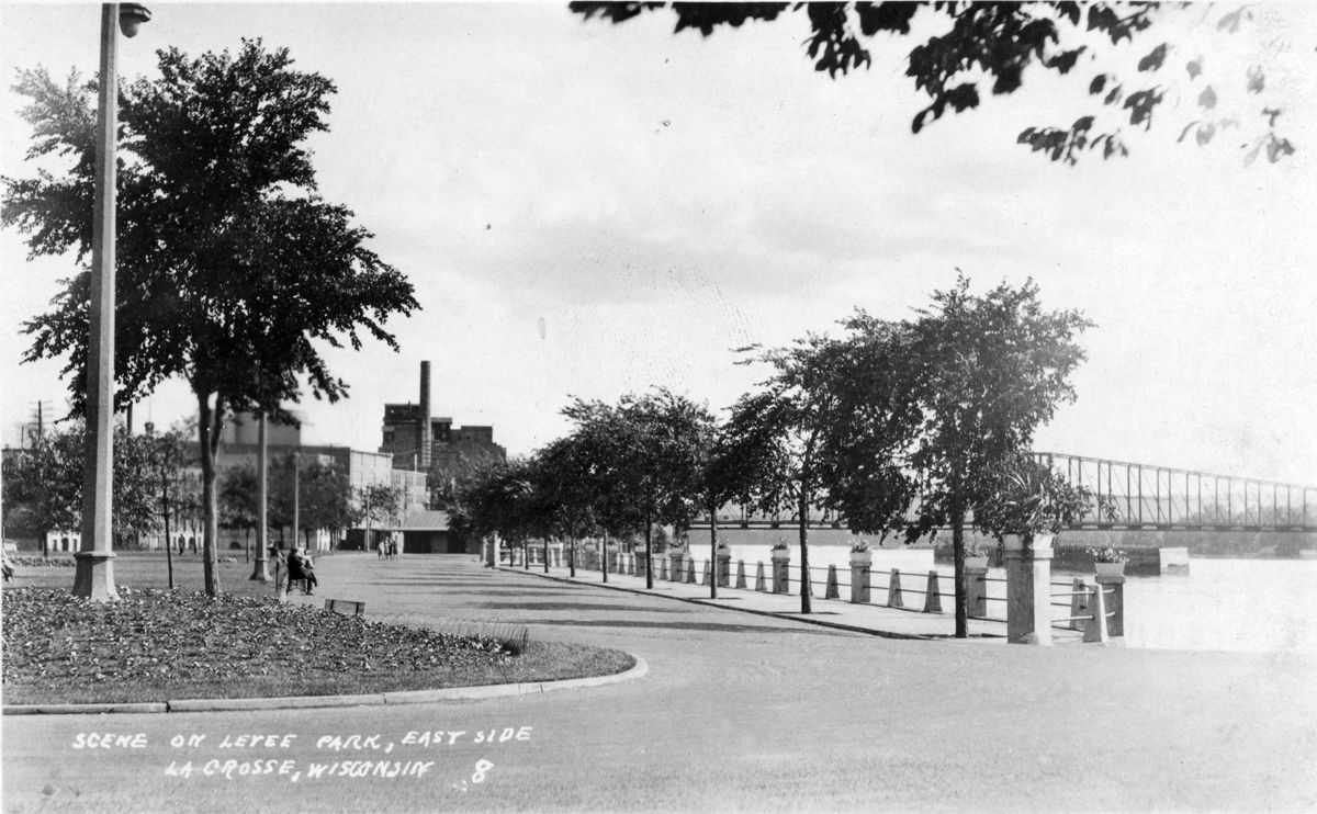 Hometown History: Levee Park